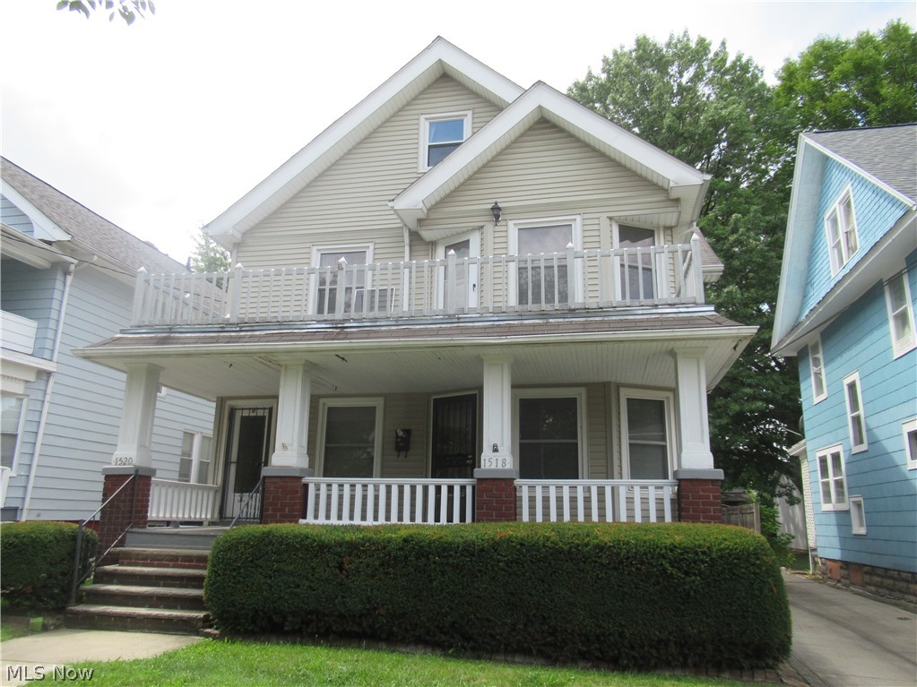 1520 Ridgewood Avenue Lakewood OH 44107