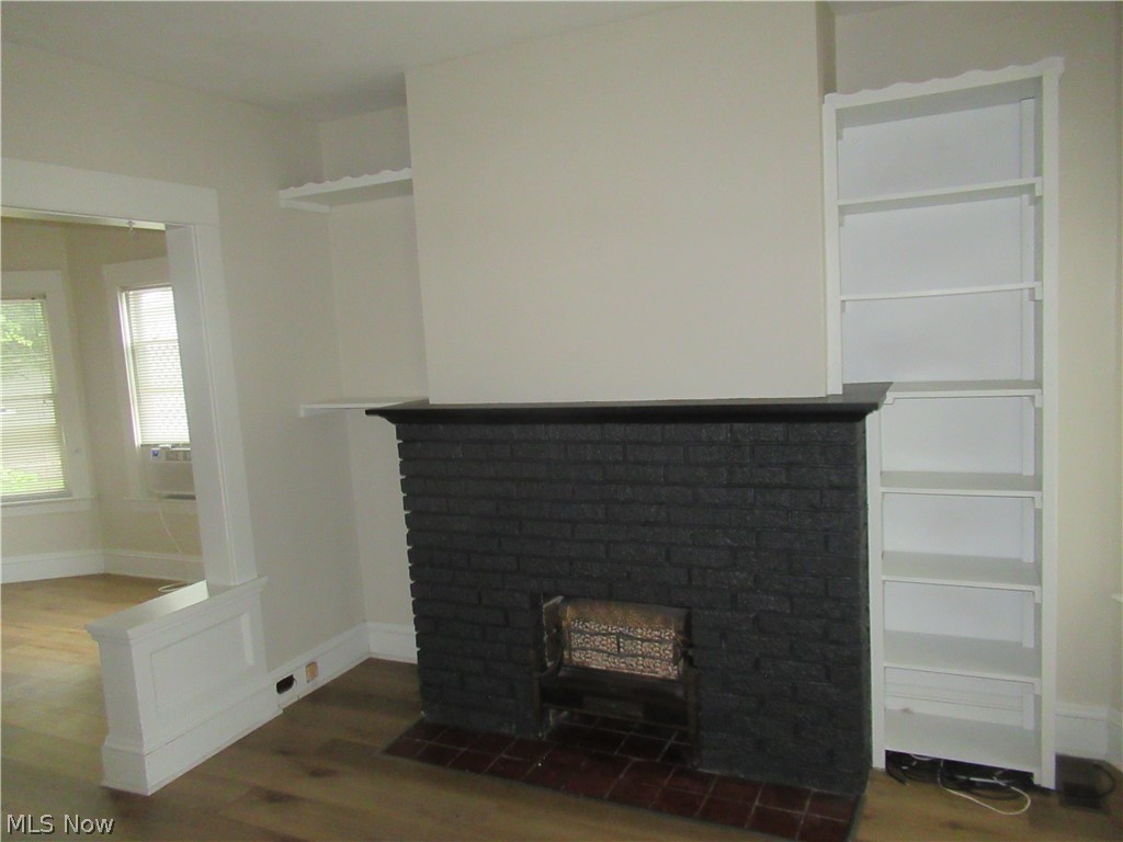 1520 Ridgewood Avenue Lakewood OH 44107