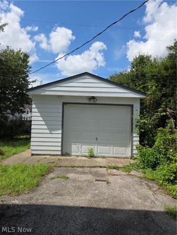 3618 E 105th Street Cleveland OH 44105