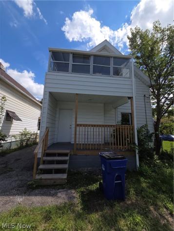 3618 E 105th Street Cleveland OH 44105