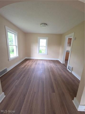 3618 E 105th Street Cleveland OH 44105