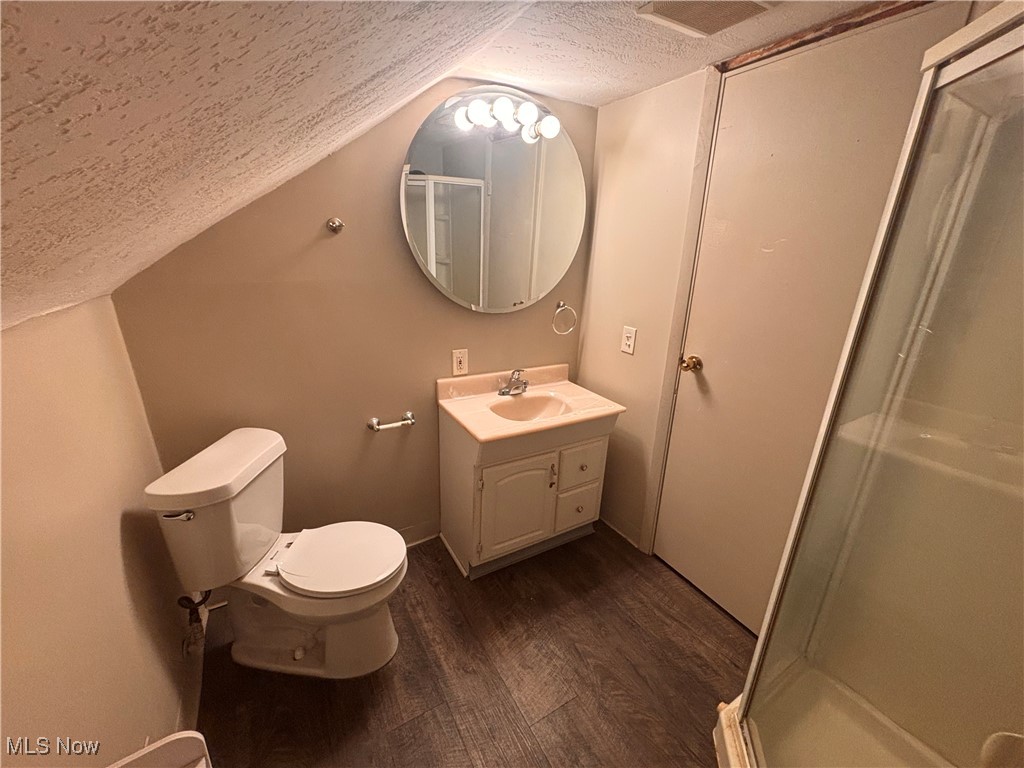 1453 Woodbirch Avenue Akron OH 44314