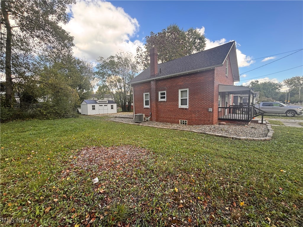 1453 Woodbirch Avenue Akron OH 44314