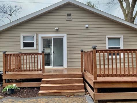 1917 Northmoreland Boulevard Cuyahoga Falls OH 44221