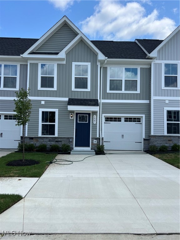 1847 Shank Drive Akron OH 44313