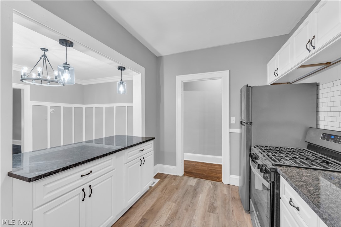 1353 Phelps Avenue Lakewood OH 44107