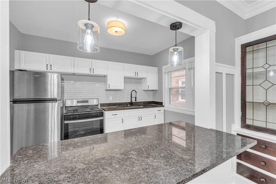 1353 Phelps Avenue Lakewood OH 44107