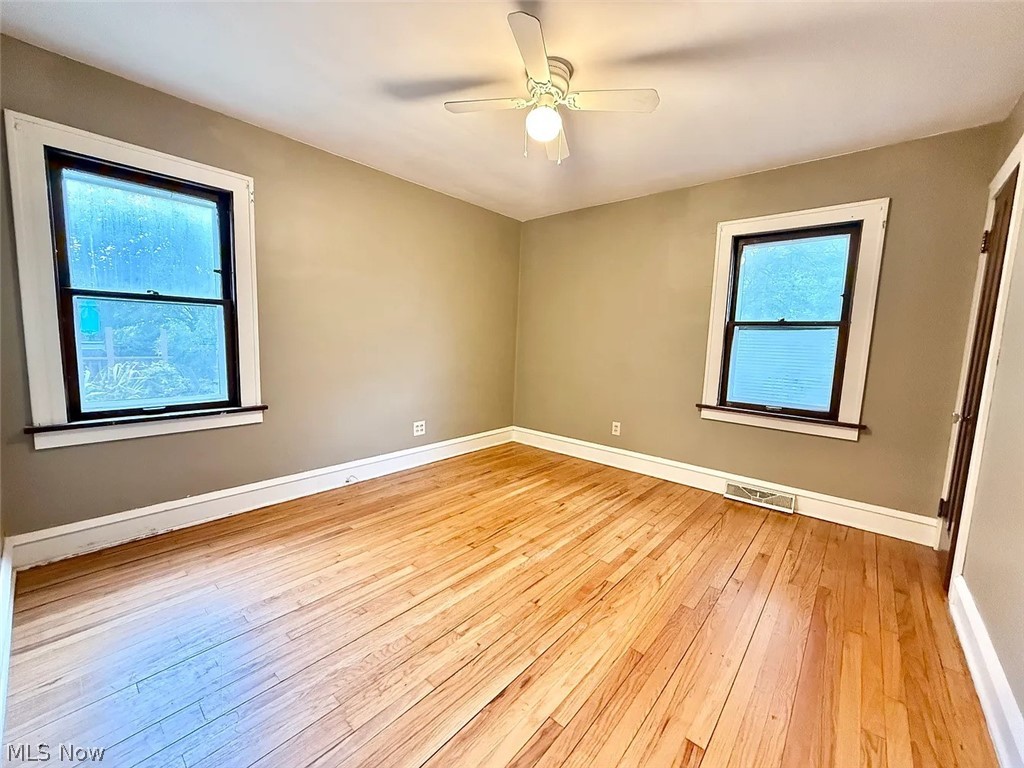 2171 Lincoln Avenue Lakewood OH 44107