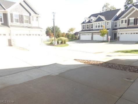 27661 Serviceberry Court Westlake OH 44145