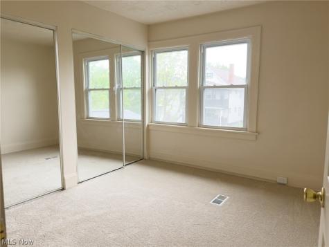 3710 Sudbury Road Shaker Heights OH 44120