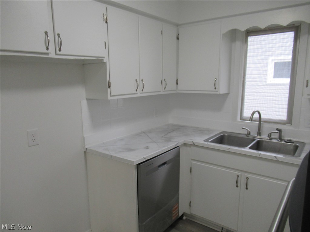 330 Paul Street Bedford OH 44146