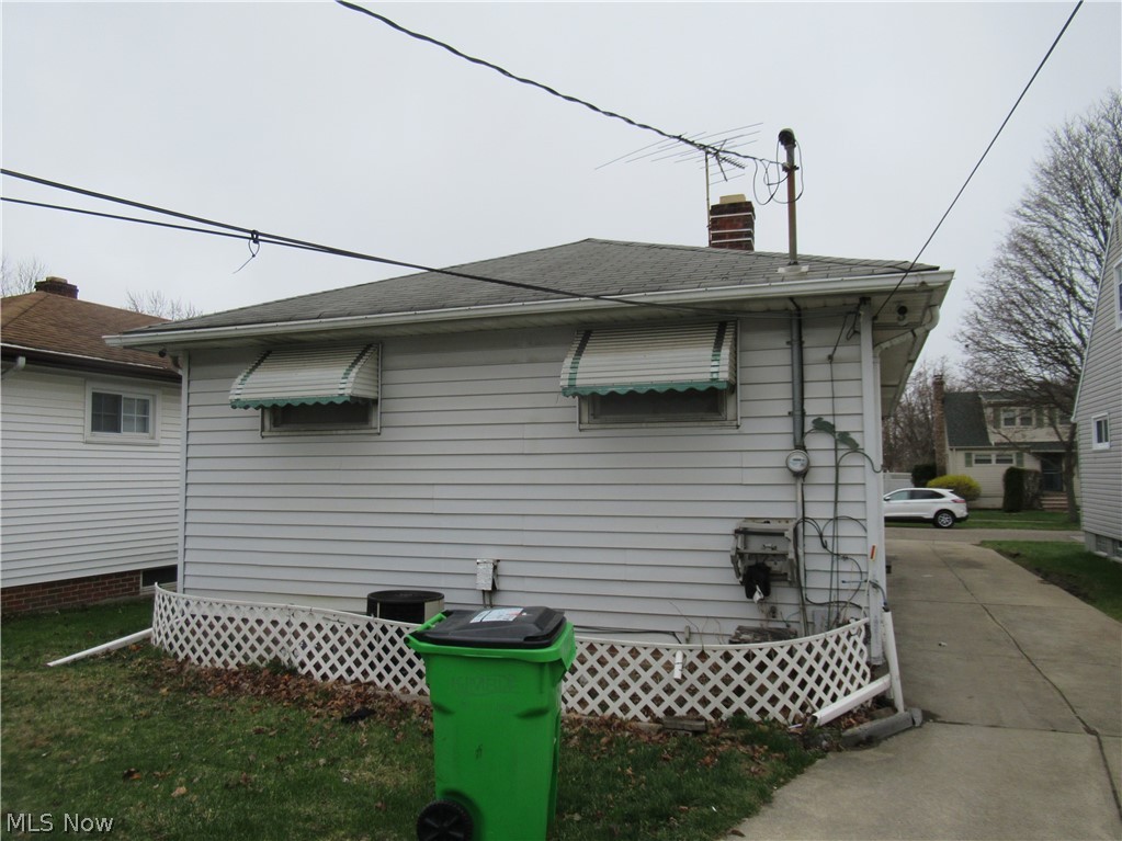 330 Paul Street Bedford OH 44146