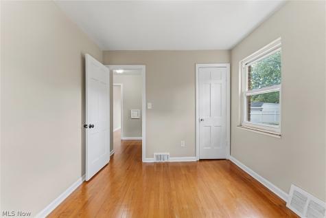 1485 E 221st Street Euclid OH 44117