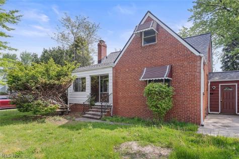 1485 E 221st Street Euclid OH 44117