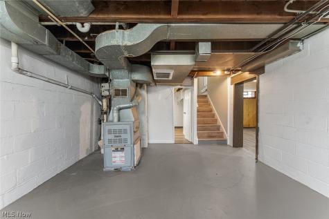 1485 E 221st Street Euclid OH 44117
