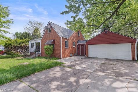 1485 E 221st Street Euclid OH 44117