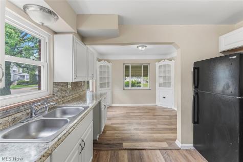 1485 E 221st Street Euclid OH 44117