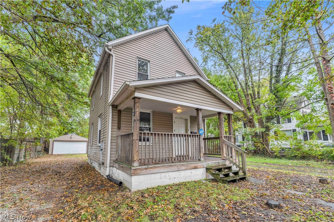 1325 Curtis Street Akron OH 44301