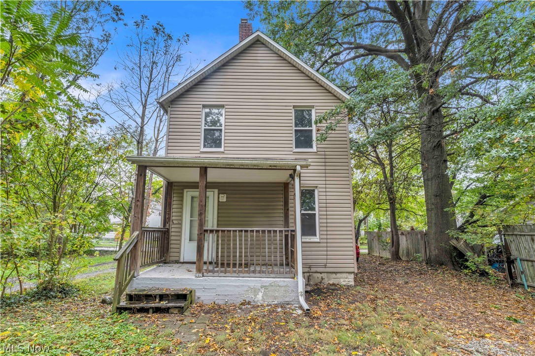 1325 Curtis Street Akron OH 44301