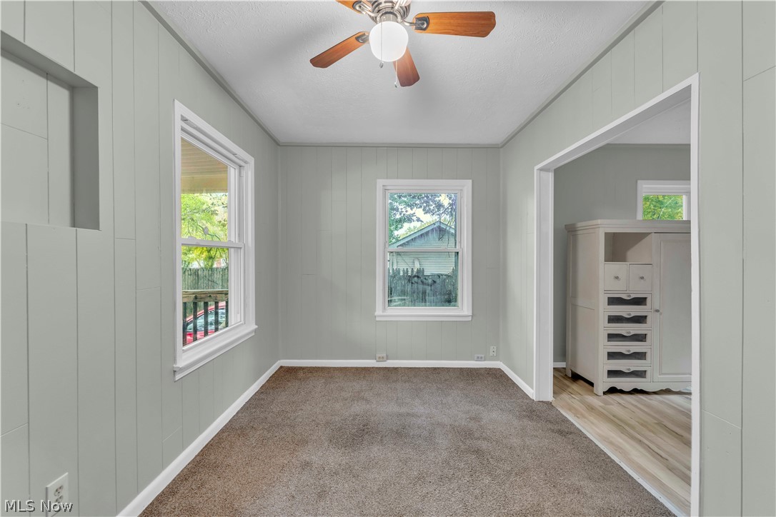 1325 Curtis Street Akron OH 44301