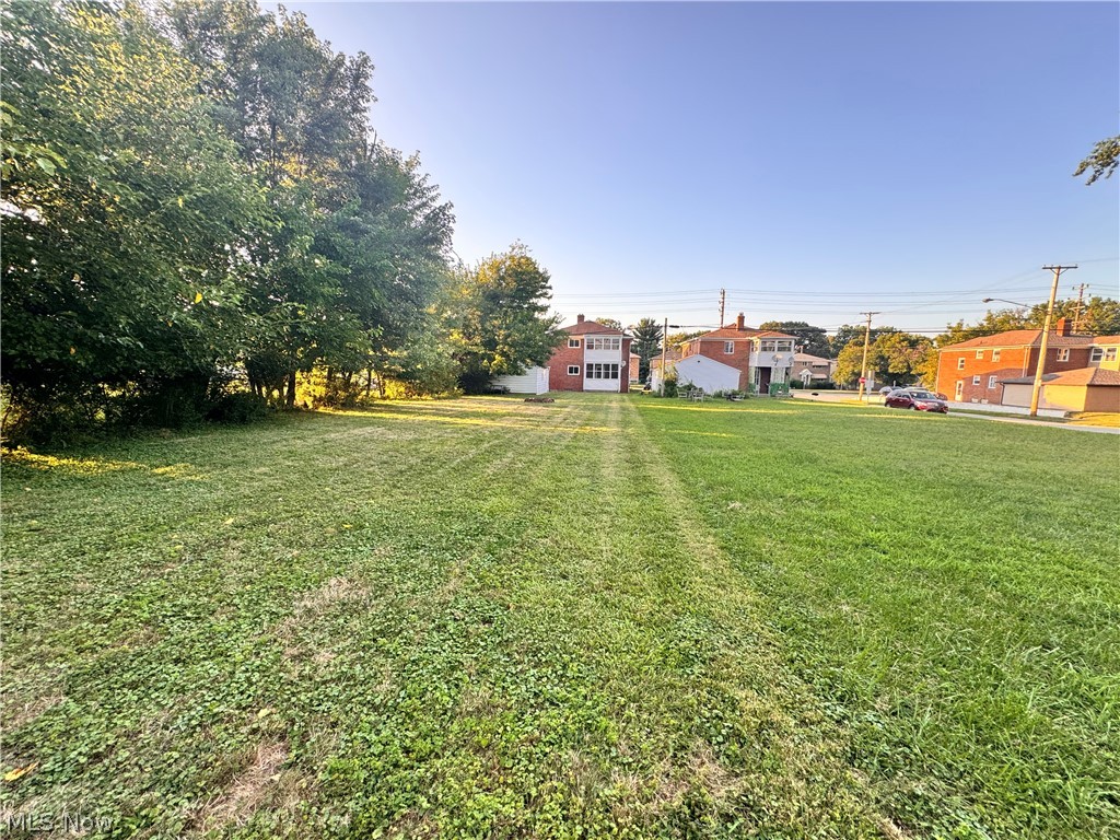 2907 Snow Road Parma OH 44134
