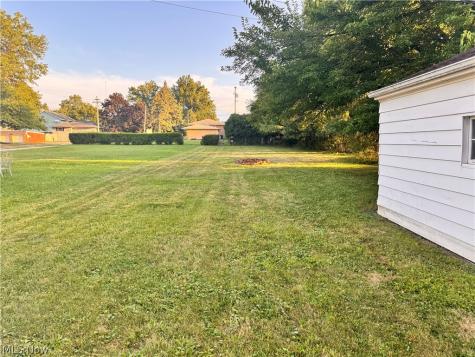 2907 Snow Road Parma OH 44134