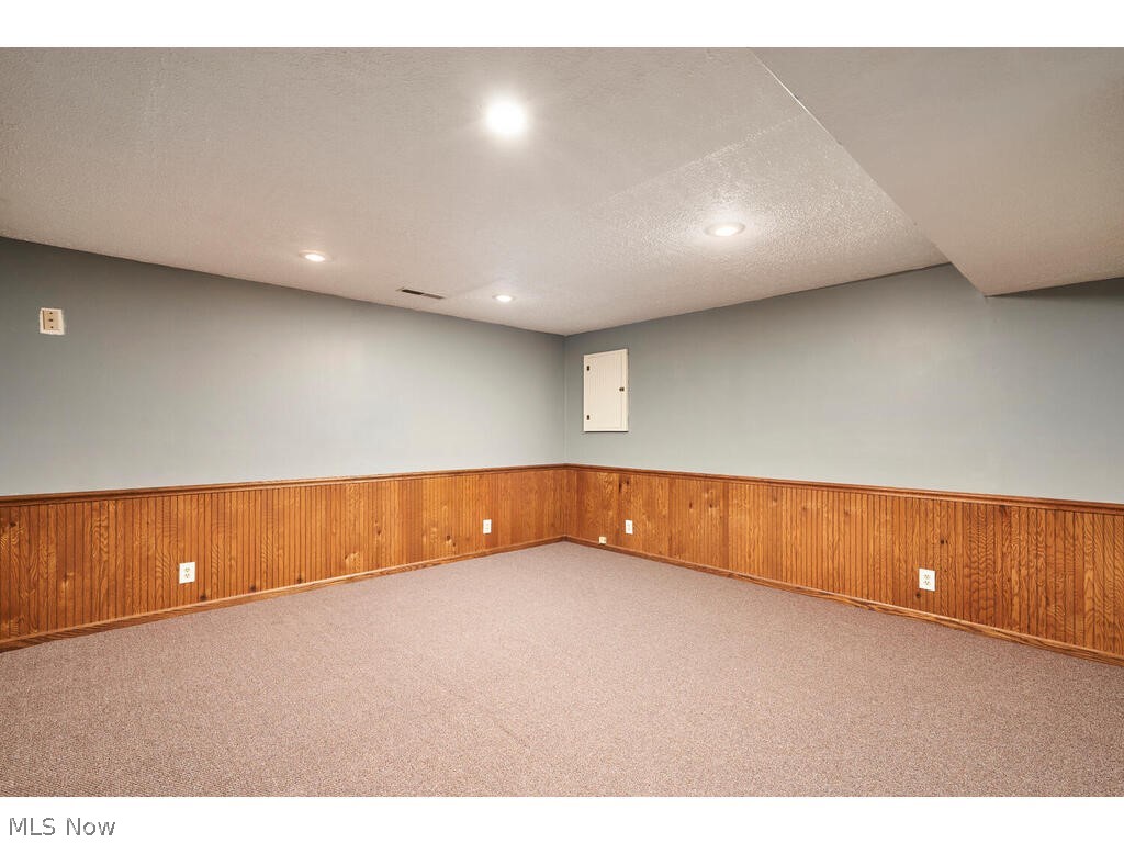 2460 Wrens Drive S Stow OH 44224