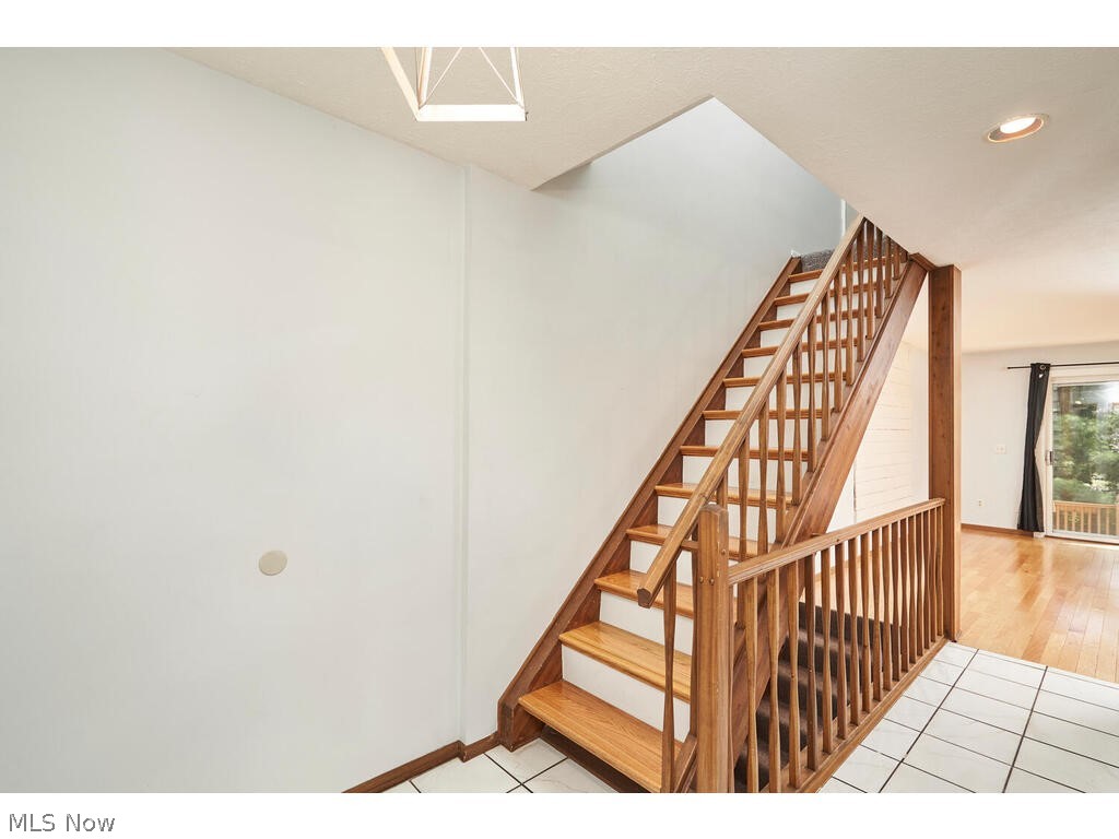 2460 Wrens Drive S Stow OH 44224