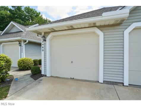 2460 Wrens Drive S Stow OH 44224