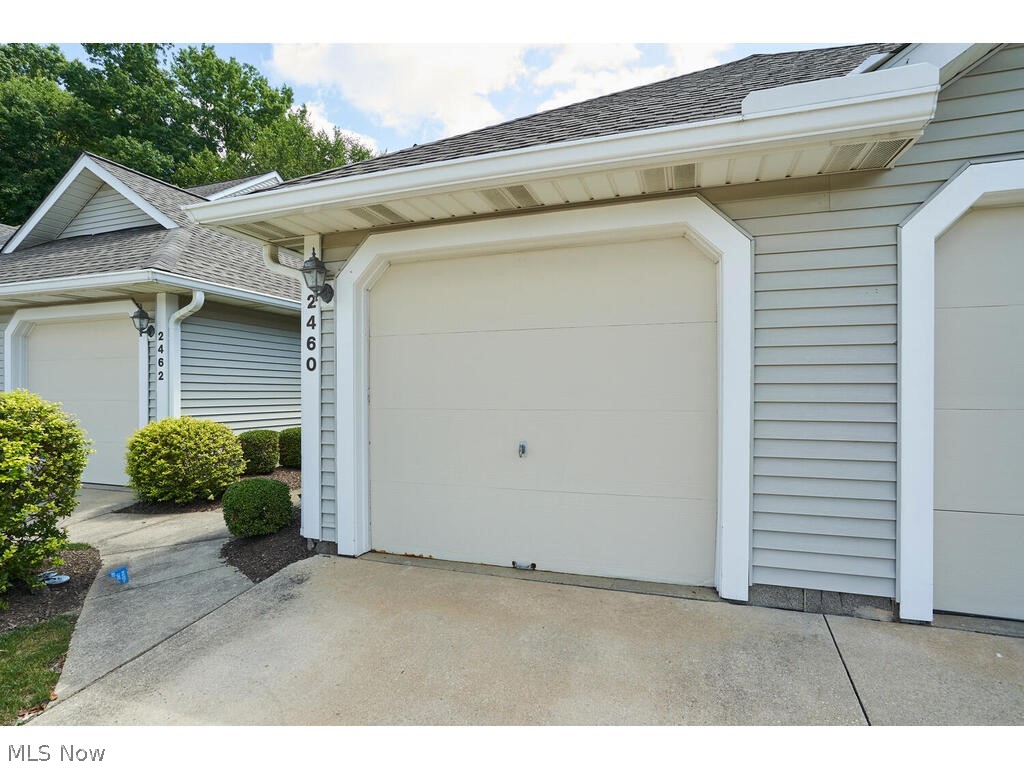 2460 Wrens Drive S Stow OH 44224