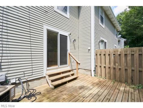 2460 Wrens Drive S Stow OH 44224