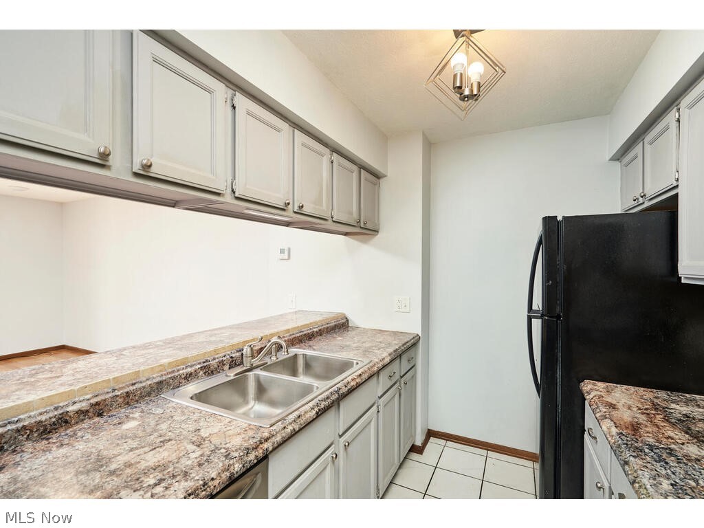 2460 Wrens Drive S Stow OH 44224