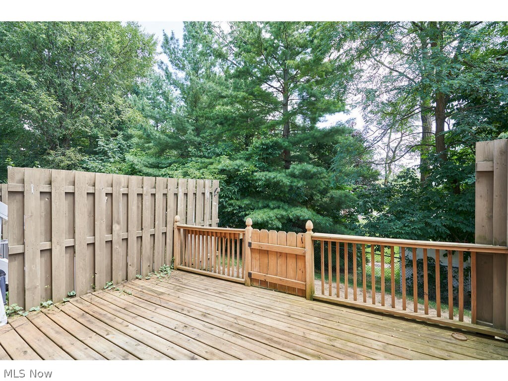 2460 Wrens Drive S Stow OH 44224