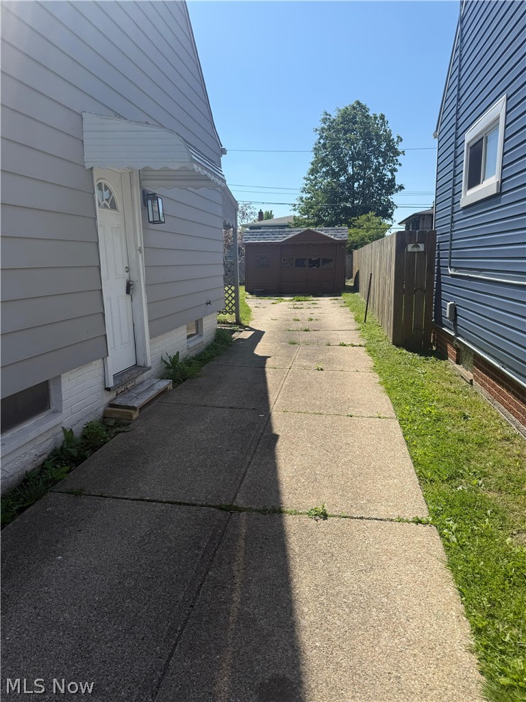 6236 Westminster Drive Parma OH 44129