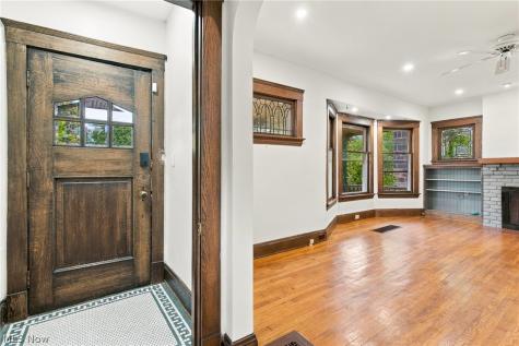 2828 Hampshire Road Cleveland Heights OH 44118