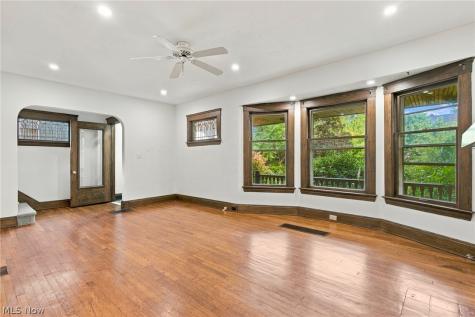 2828 Hampshire Road Cleveland Heights OH 44118