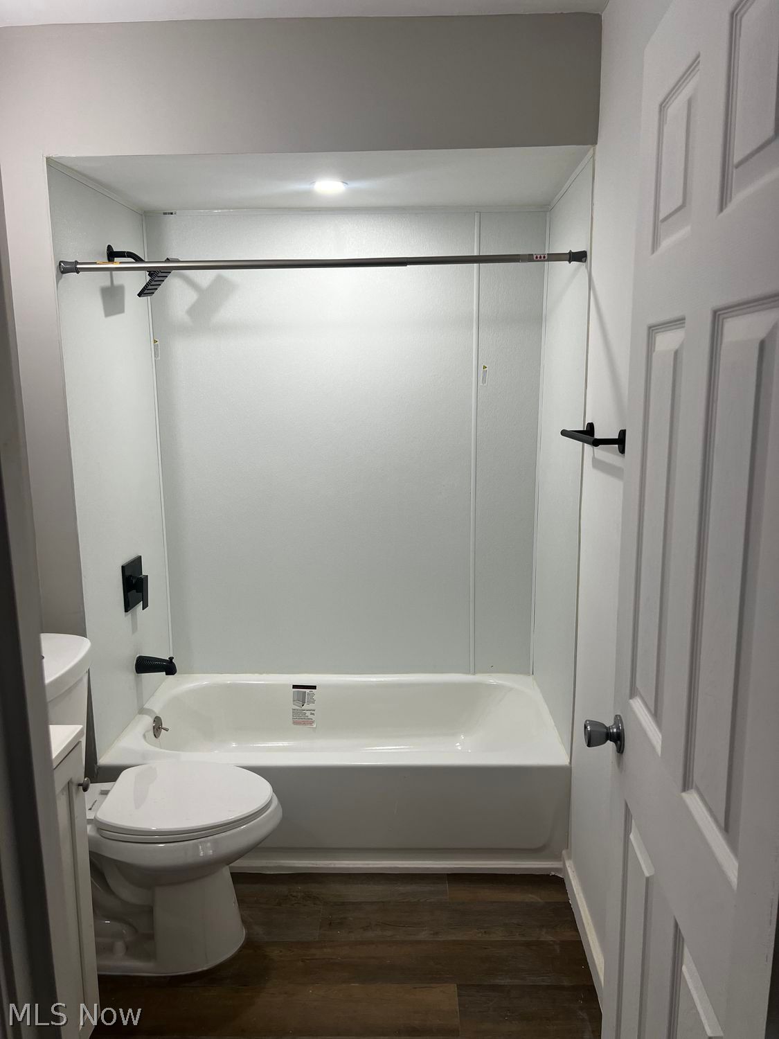 1516 E 173rd Street Cleveland OH 44110