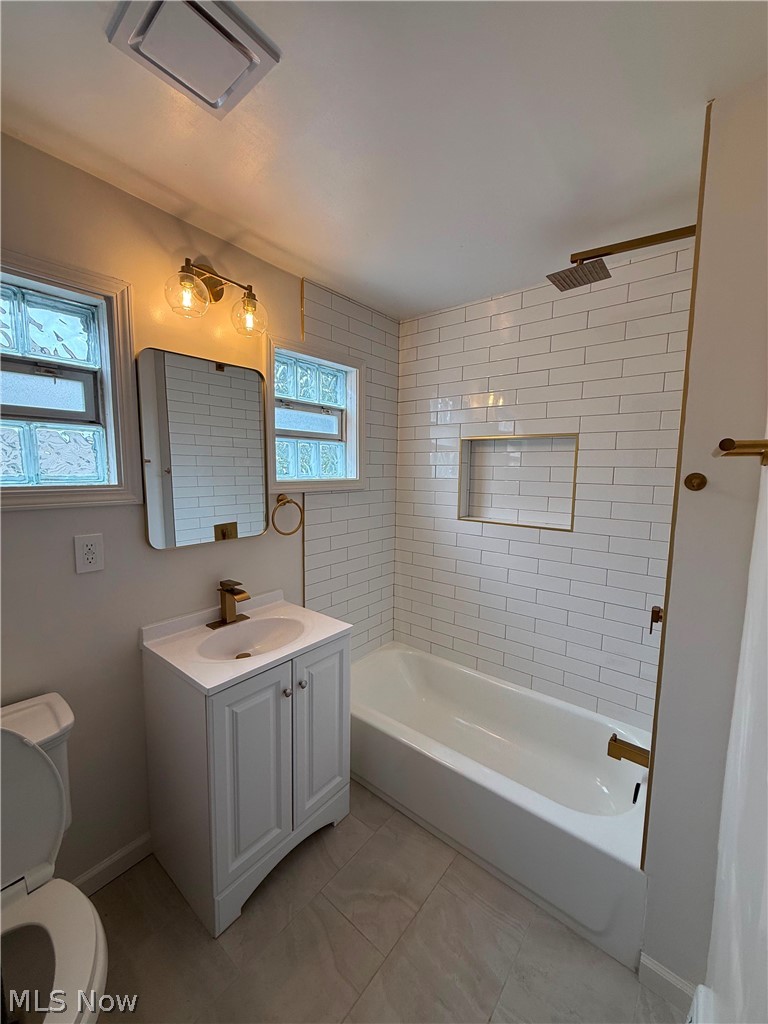 3537 Silsby Road University Heights OH 44118
