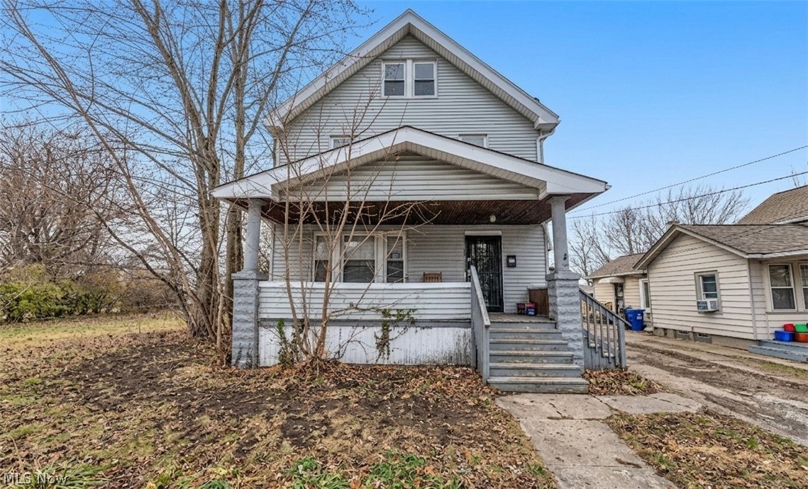 788 E 156th Street Cleveland OH 44110