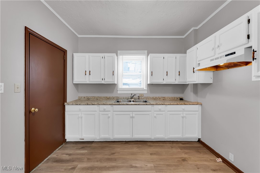 788 E 156th Street Cleveland OH 44110