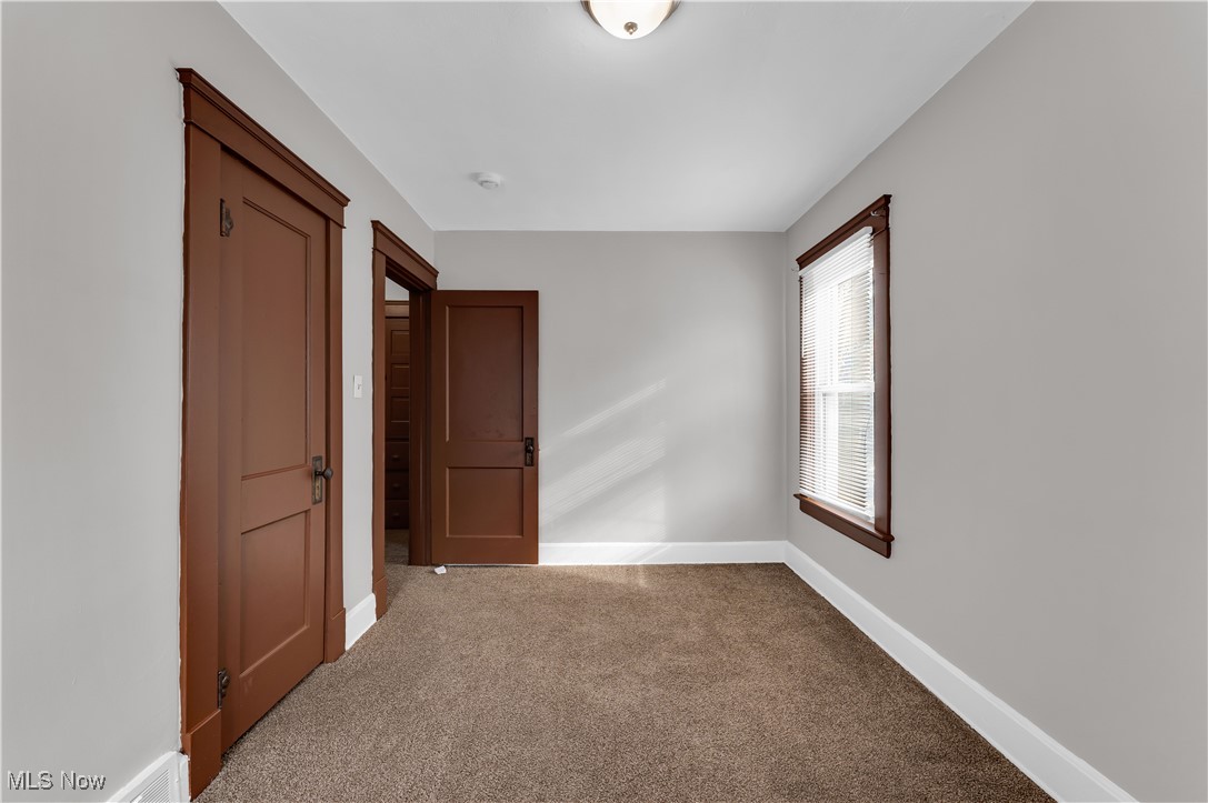 788 E 156th Street Cleveland OH 44110