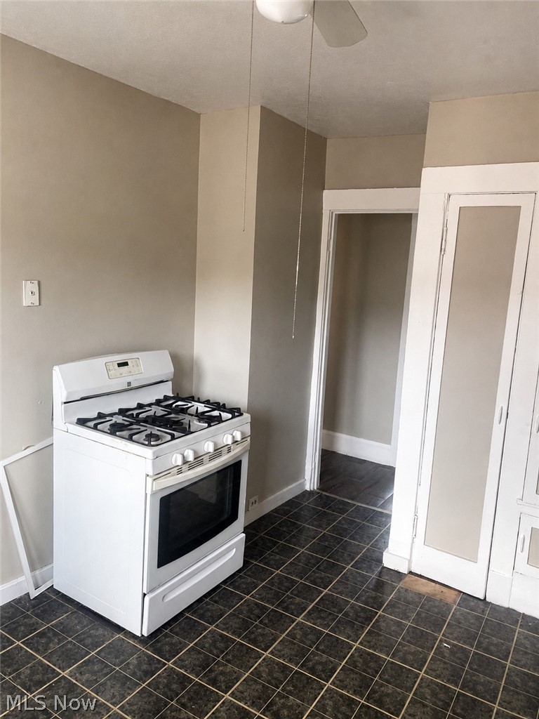 4288 E 131st Street Cleveland OH 44105