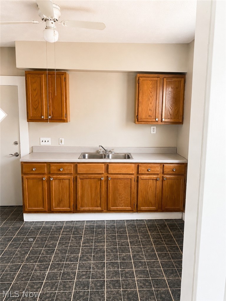 4288 E 131st Street Cleveland OH 44105