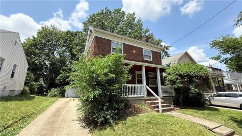 592 Lindell Street Akron OH 44305