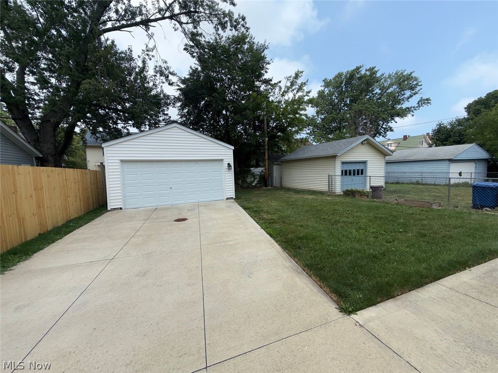 1308 Warren Road Lakewood OH 44107