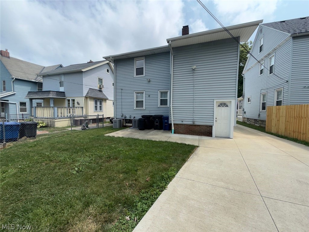 1308 Warren Road Lakewood OH 44107