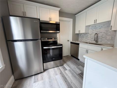 1308 Warren Road Lakewood OH 44107
