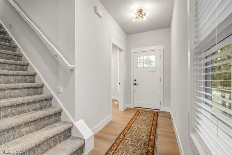 5081 Case Avenue Lyndhurst OH 44124