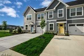 1838 Shank Drive Akron OH 44313