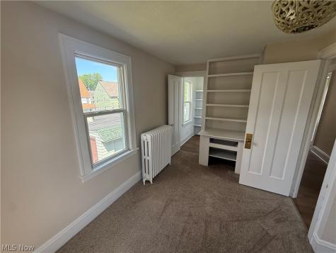 3012 Albion Road Cleveland OH 44120